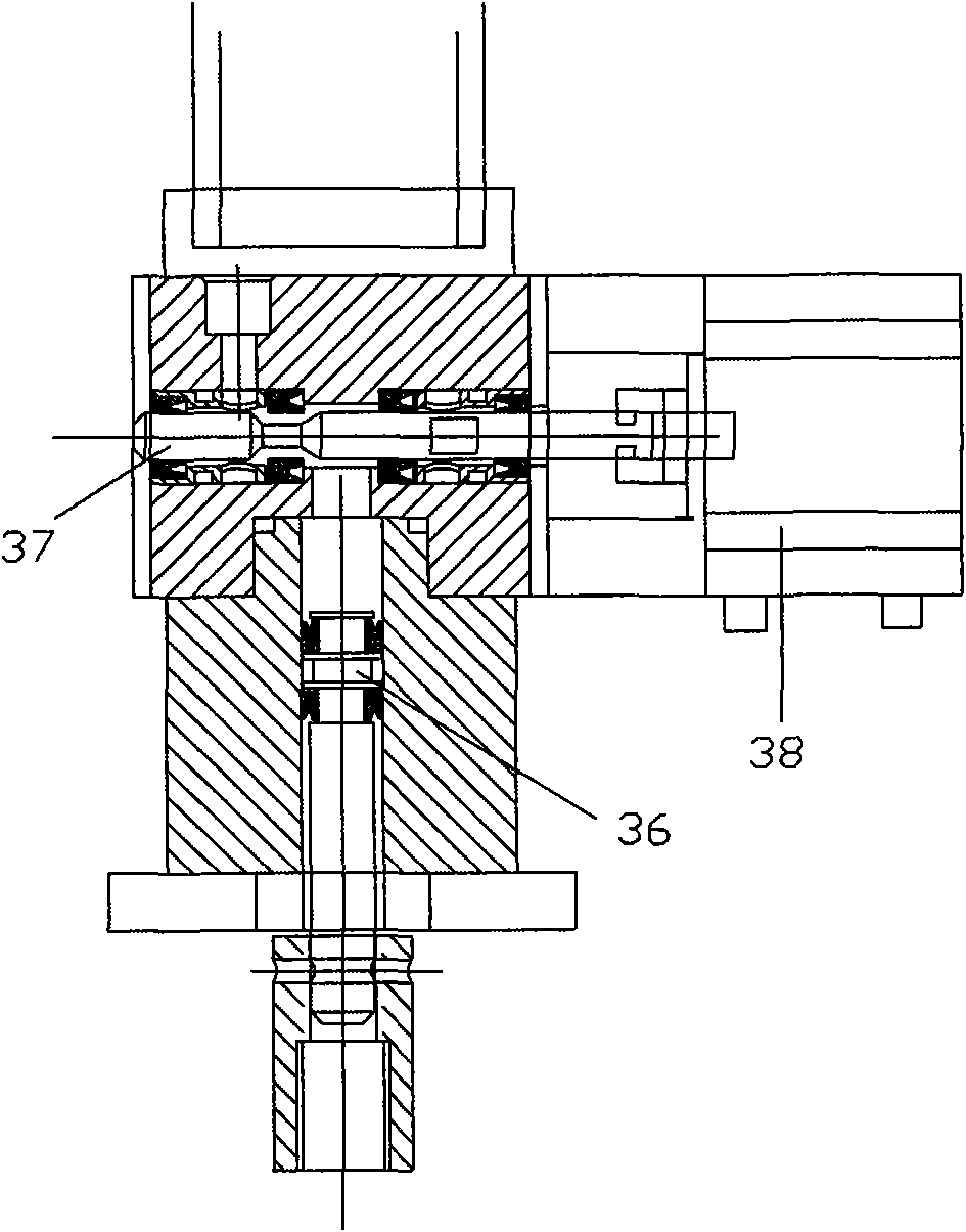 Liquid-state silicon gel injection forming machine