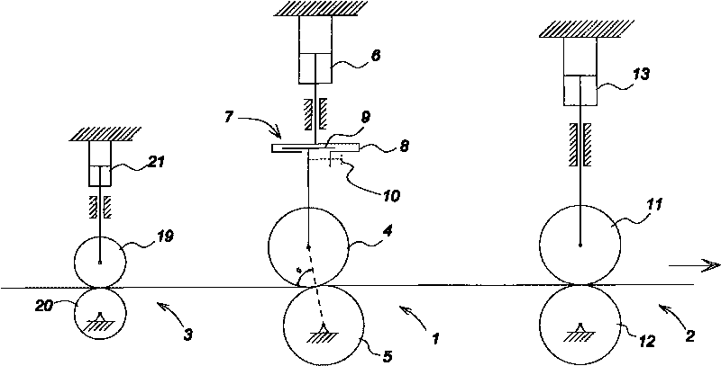 Roller type tension station applicable to rolling multiple rollers