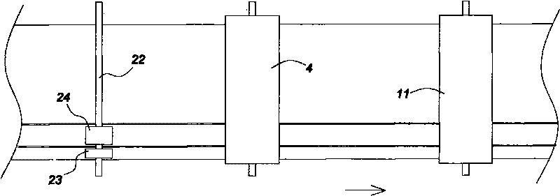 Roller type tension station applicable to rolling multiple rollers