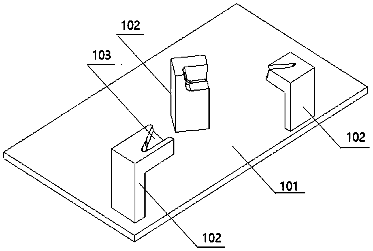 Triangular decoration plate buckle assembling device