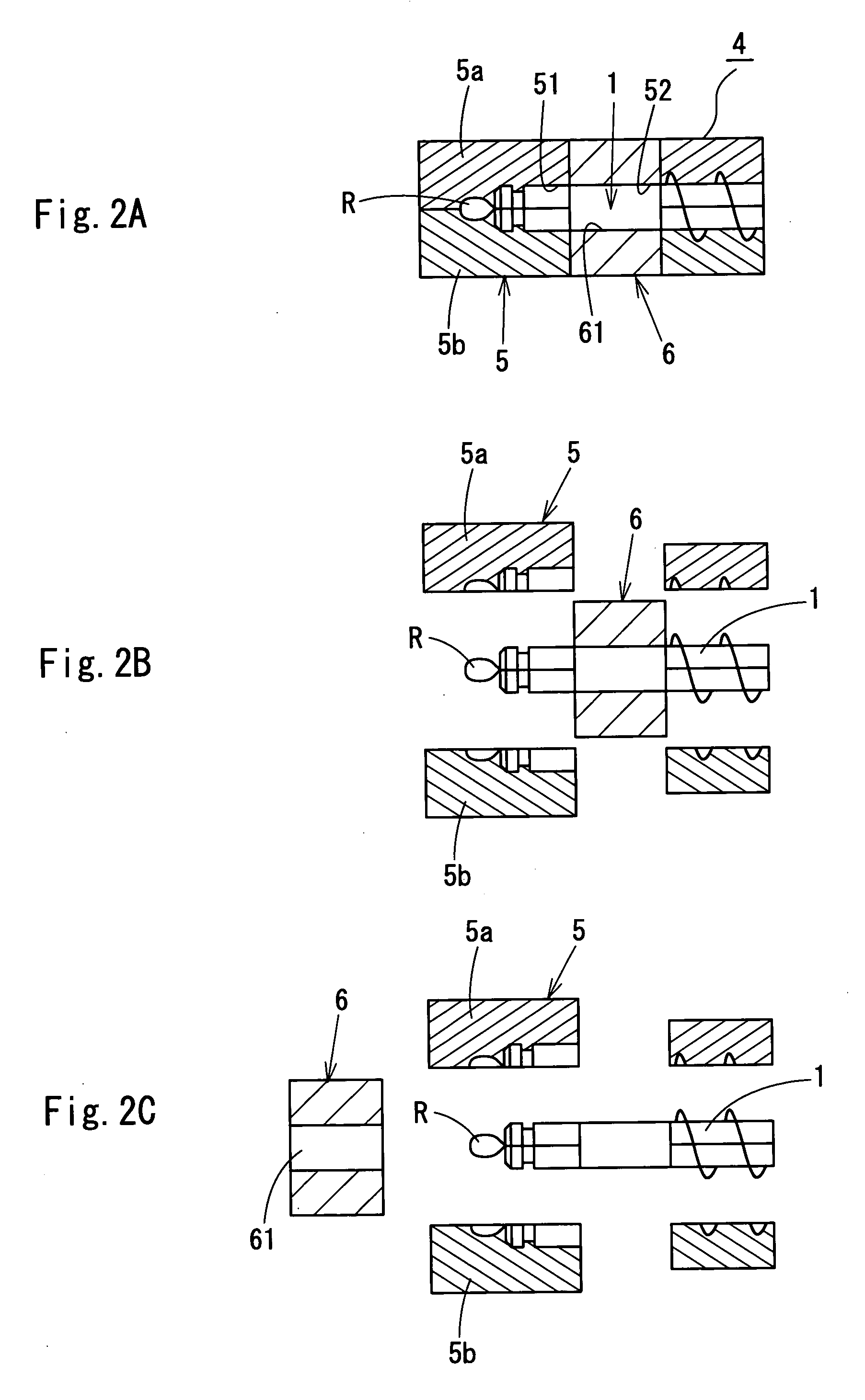 Resin molded article and mold for manufacturing the same