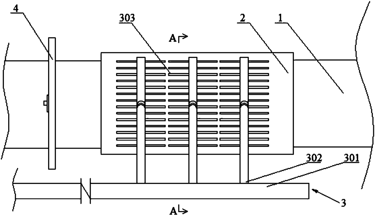 Self-adaptive control fuel gas spray-blowing device and method based on charge level video recognition