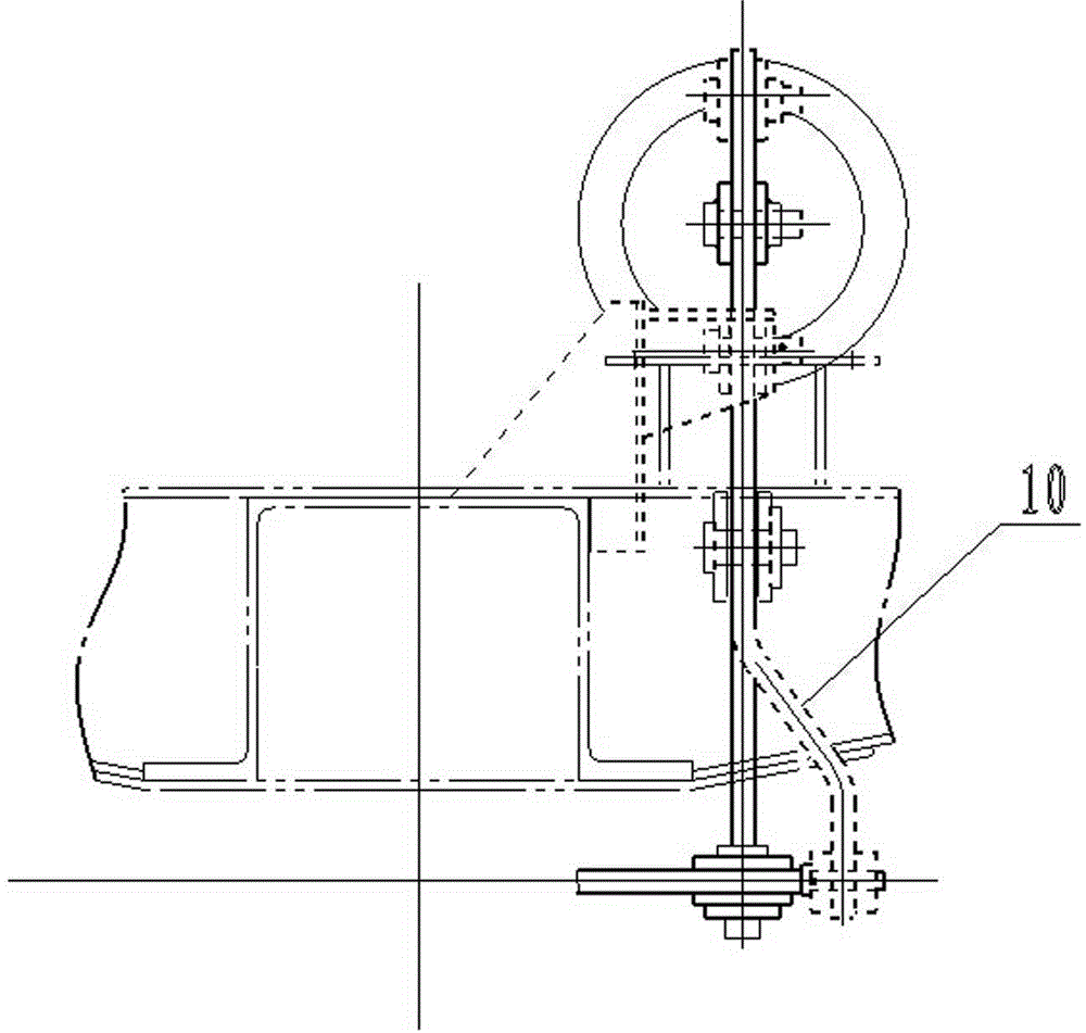 Railroad hopper car hand braking device