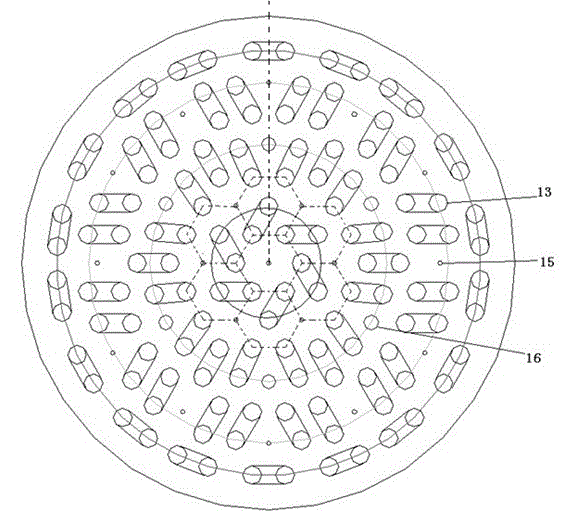 Reactor used for producing polycrystalline silicon