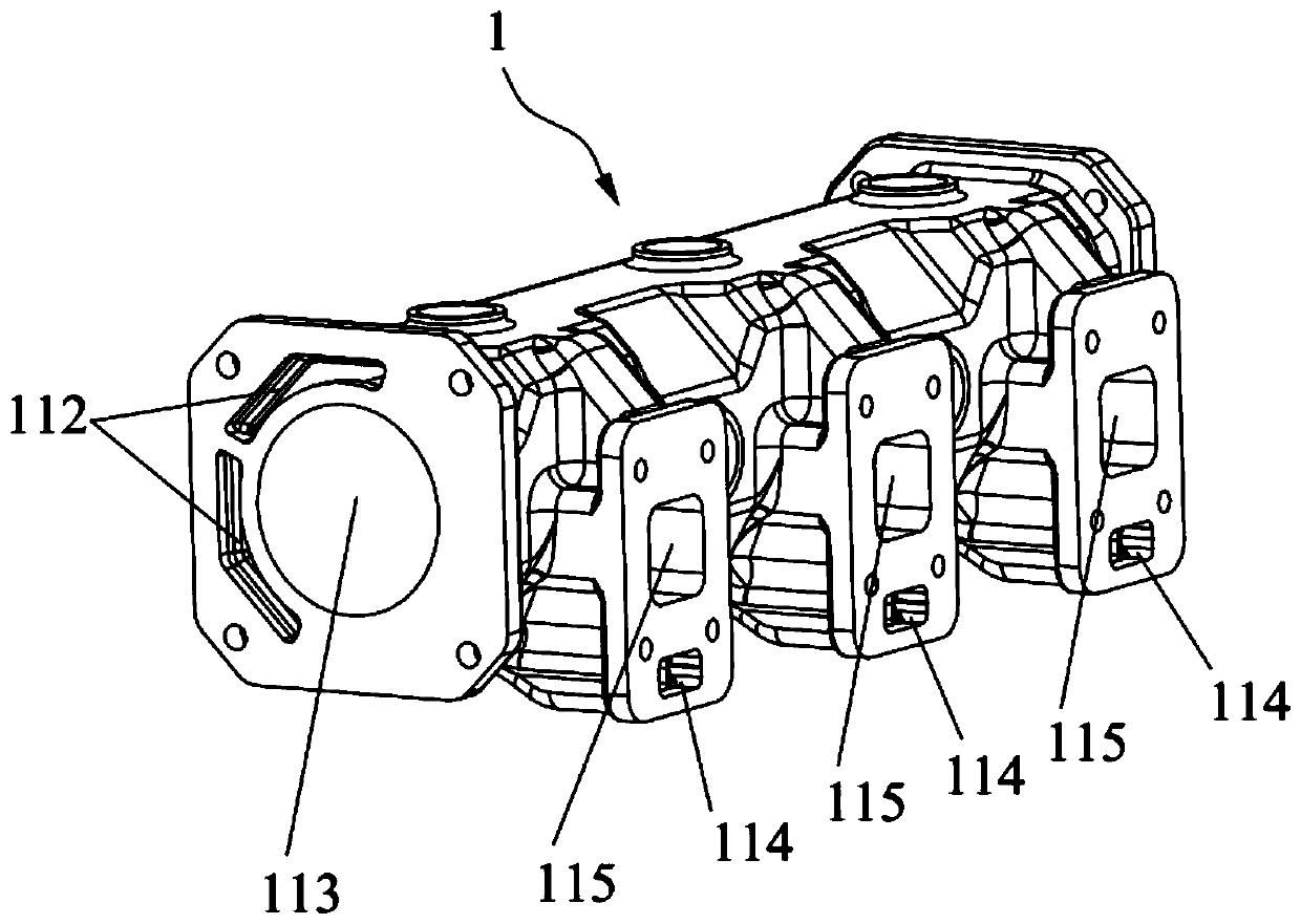 A cavity-splitting exhaust pipe assembly and engine