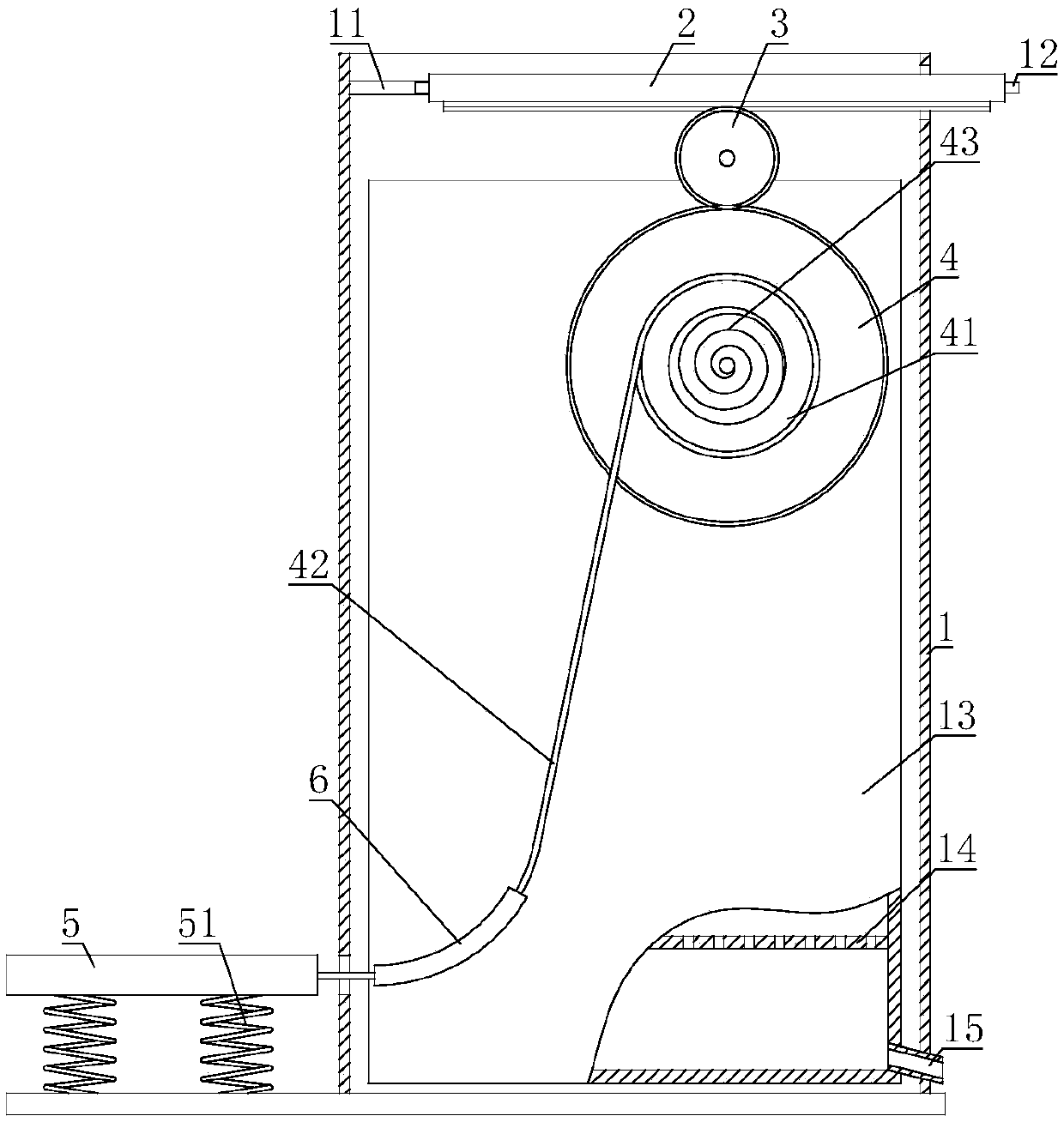 Garbage can facilitating throwing and draining