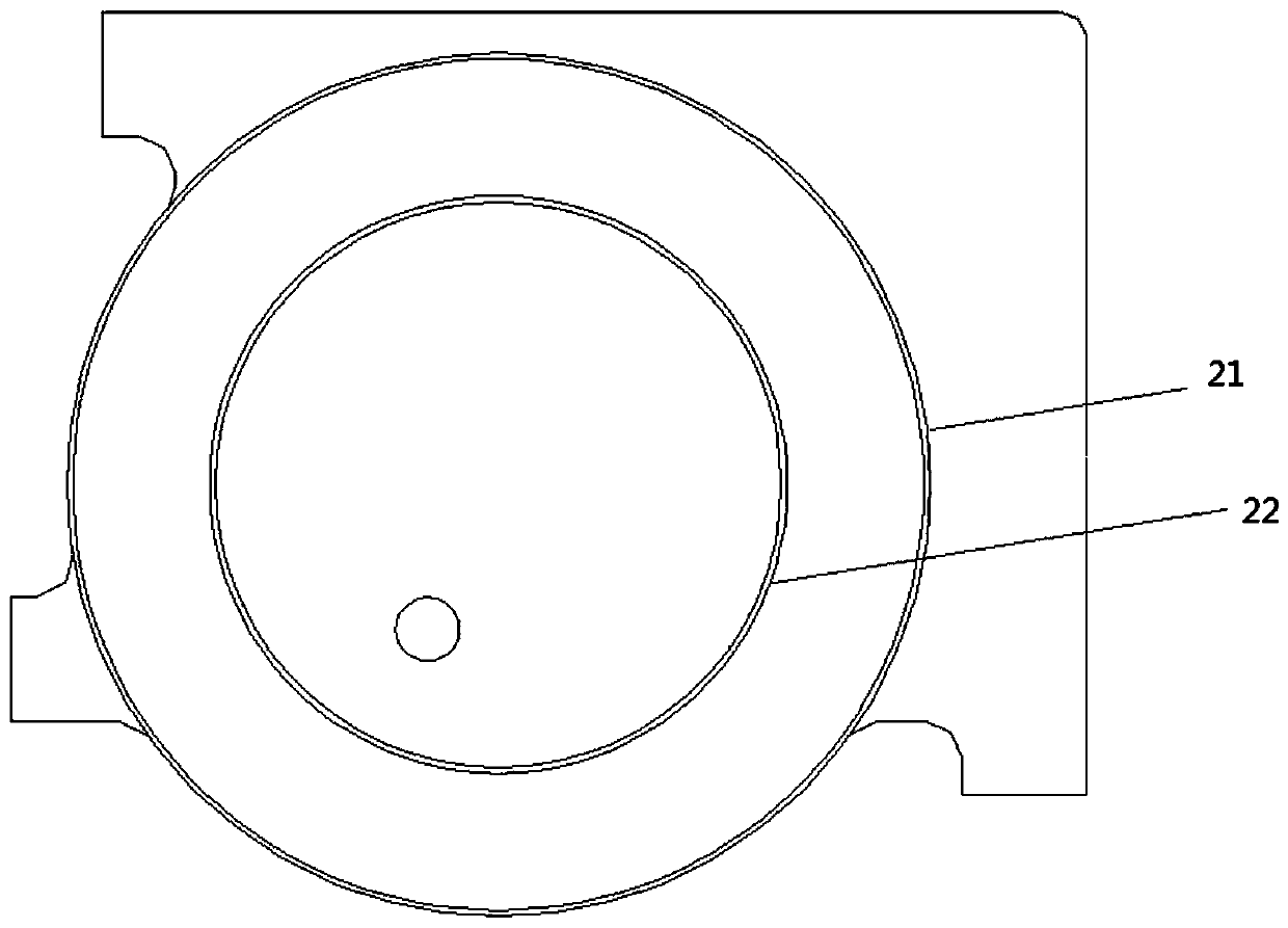 A low passive intermodulation feed duplexer and its method for receiving and transmitting