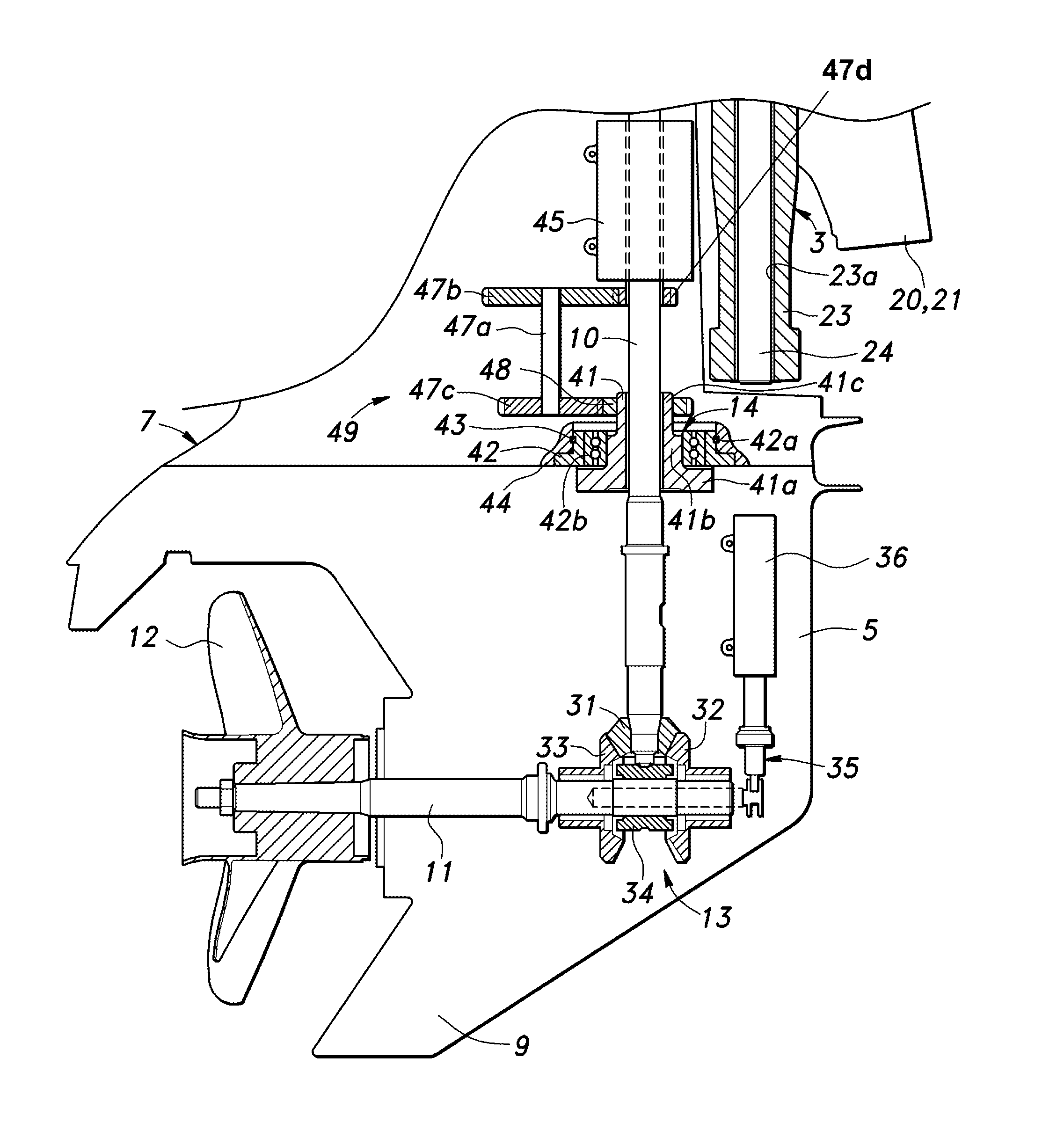 Outboard marine motor that allows a large steering angle