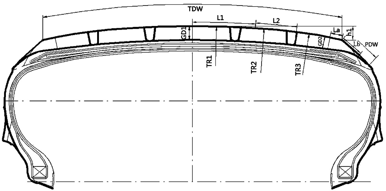 Winter tire which adopts tread pattern block of tunneling blade set