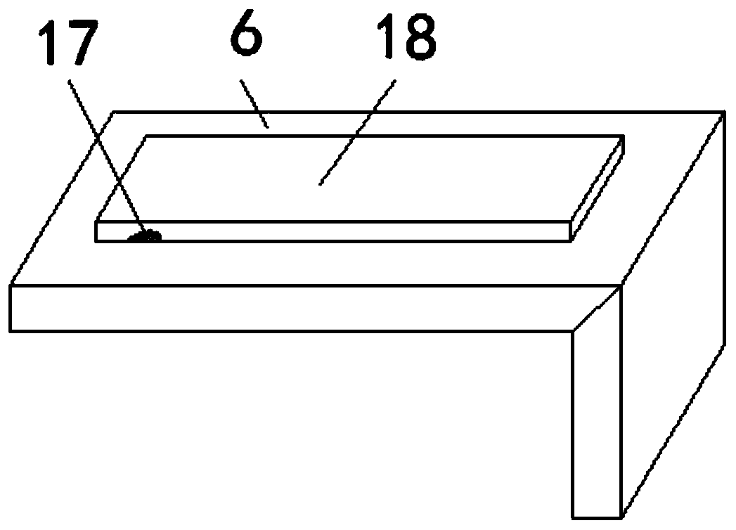 Stable-to-mount rubber fender