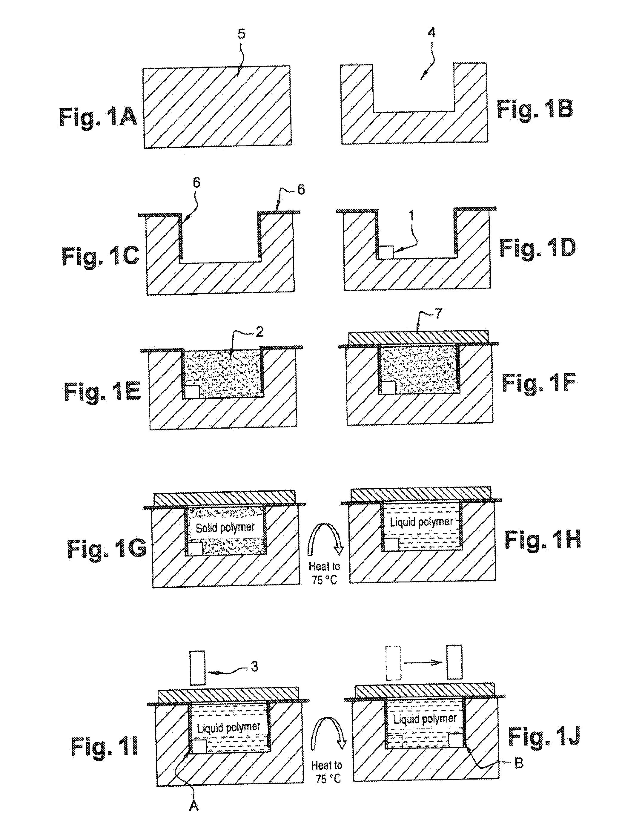 Producing a deformable system with a view to displacing an object enclosed in the latter