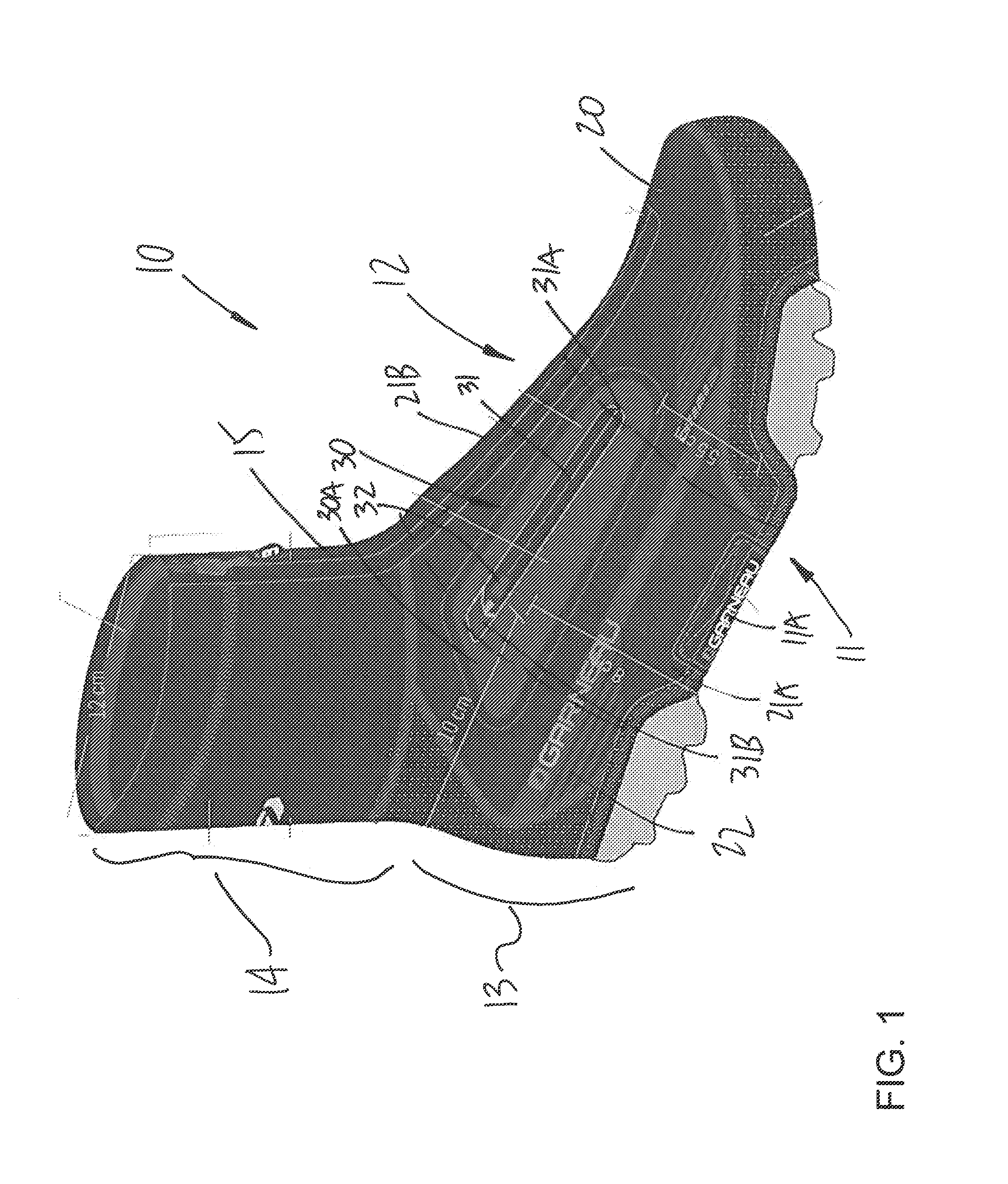 Sport shoe cover with closeable vent