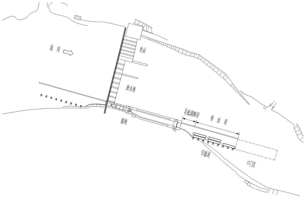 Broken-line ship lock approach channel dike and its layout method