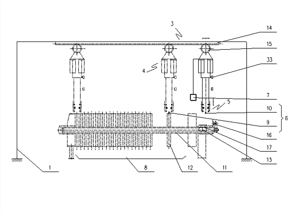 Self-driven cleaning device of filter cloth cleaning machine