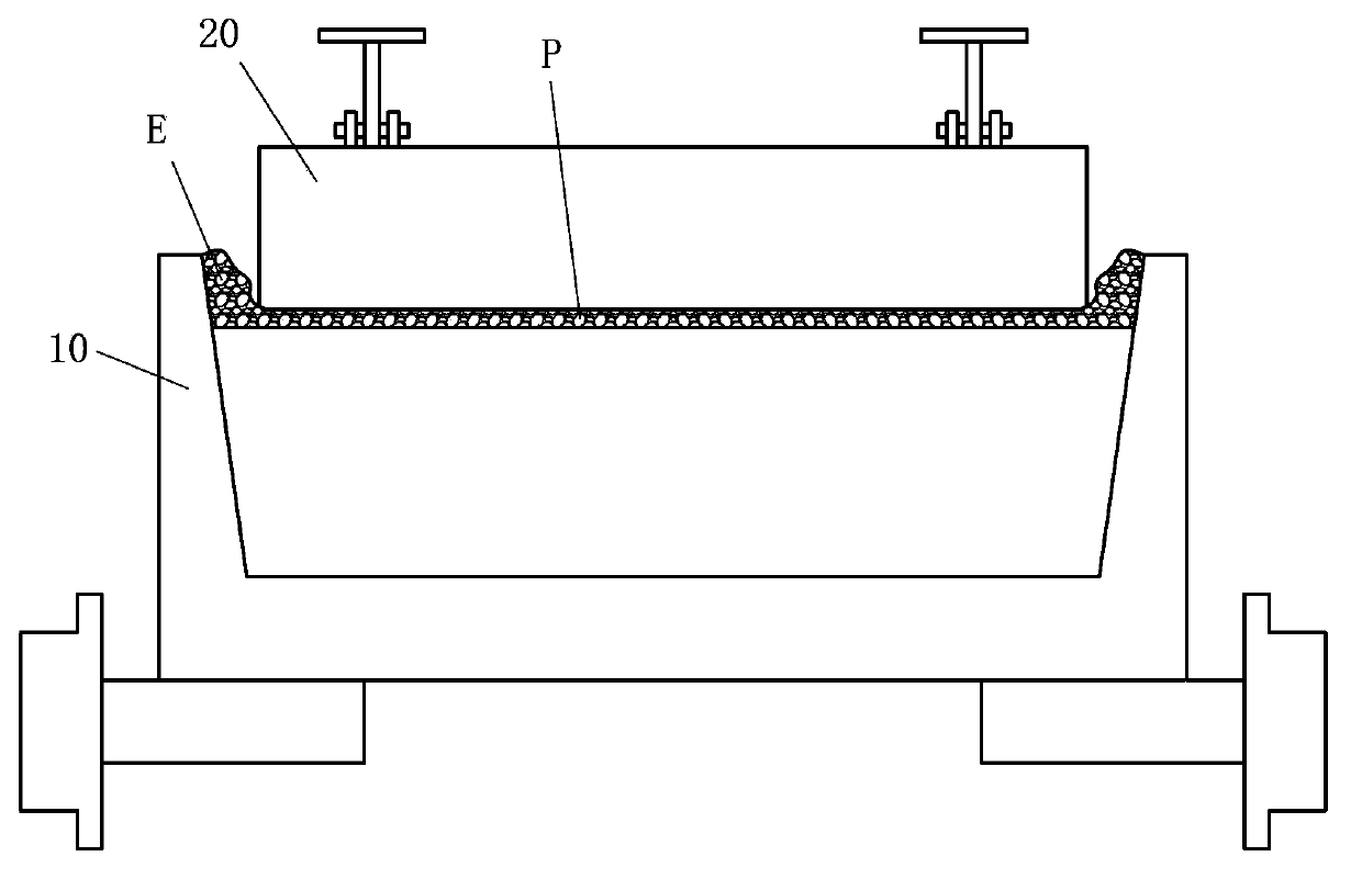 Material compressing device, material compressing method thereof and sintering machine pallet