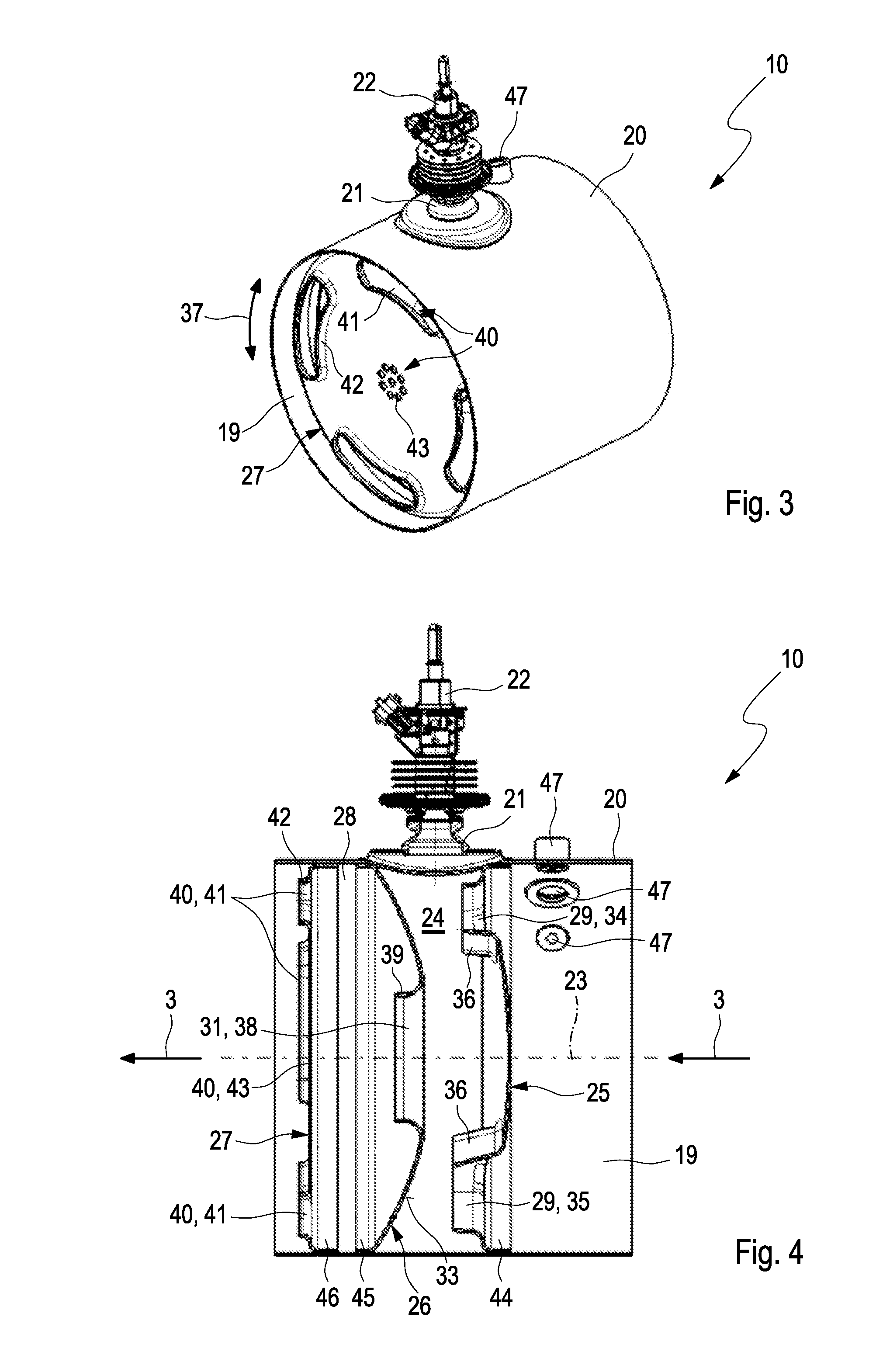 Exhaust gas aftertreatment device with injection section