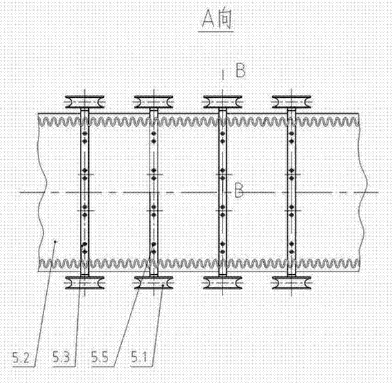 Belt feeder without carrier roller