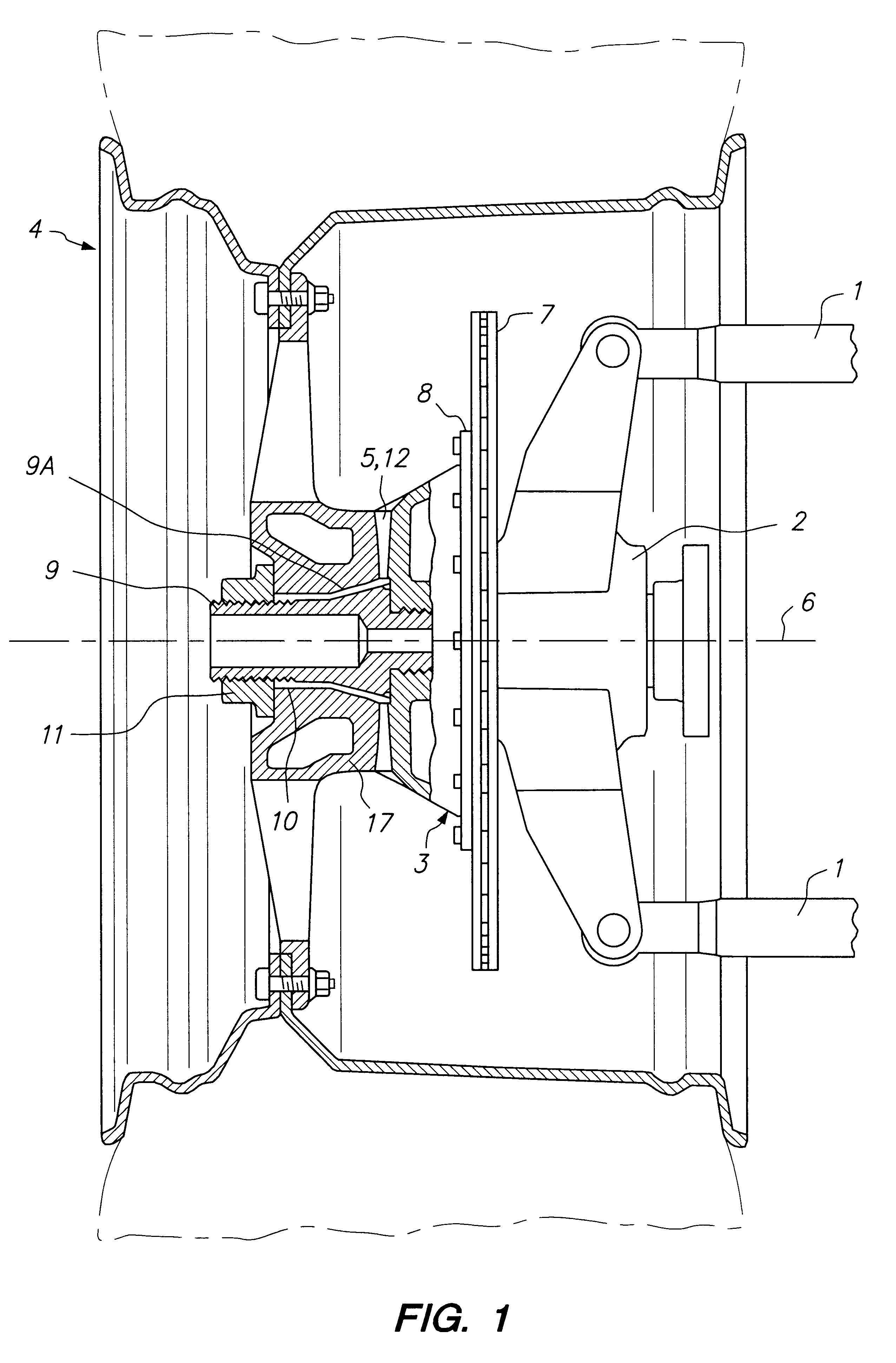 Play-eliminating wheel fitting