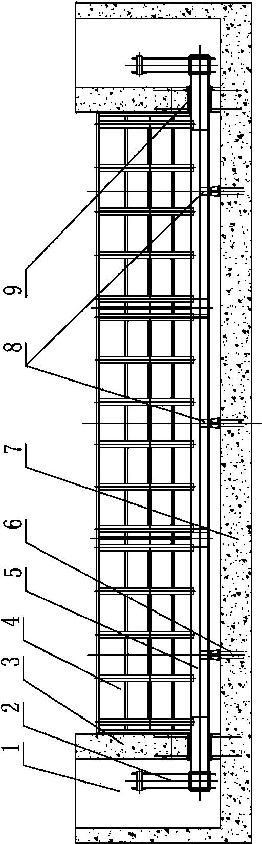 Steel dam gate convenient to install