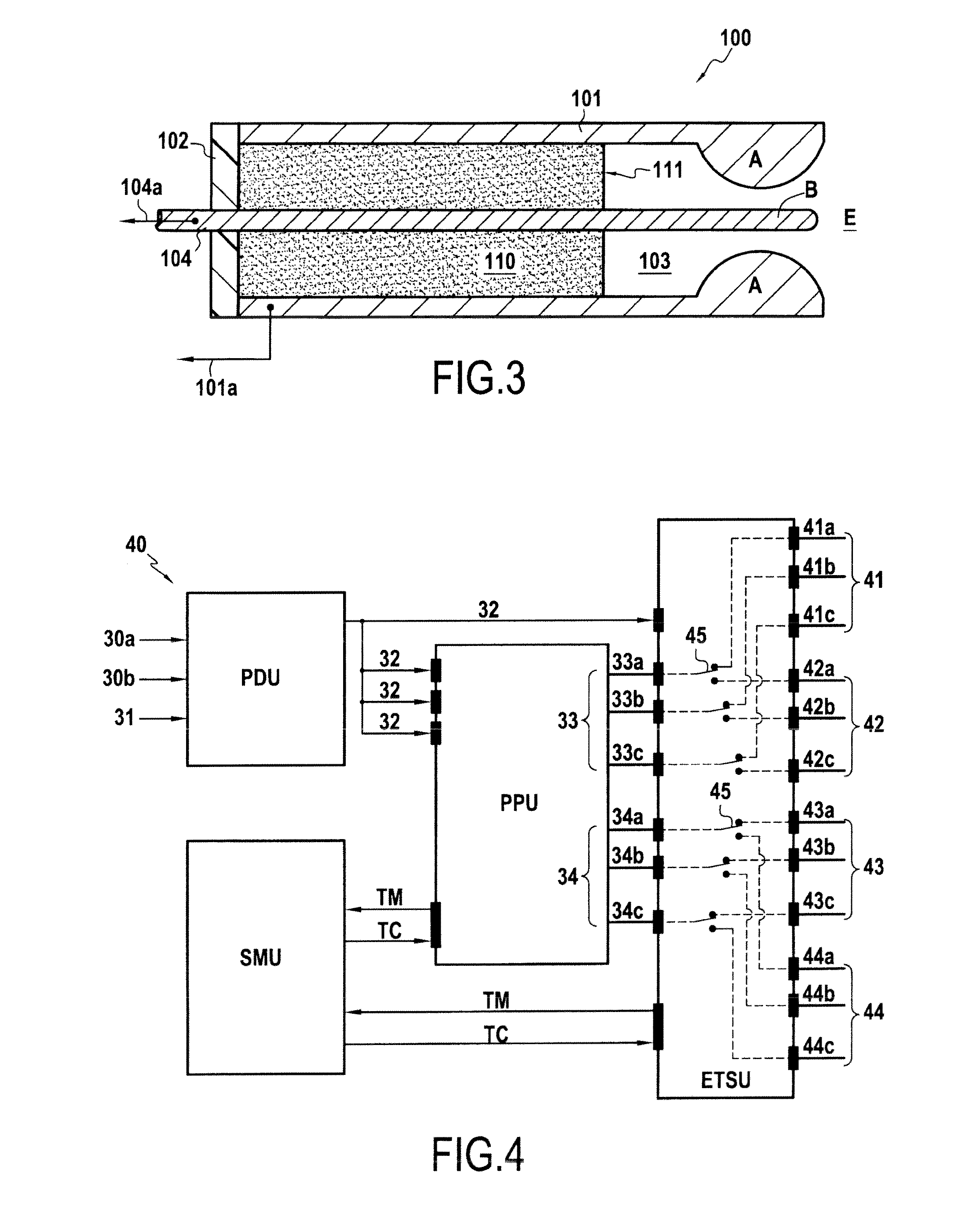 Space vehicle with electric propulsion and solid propellant chemical propulsion