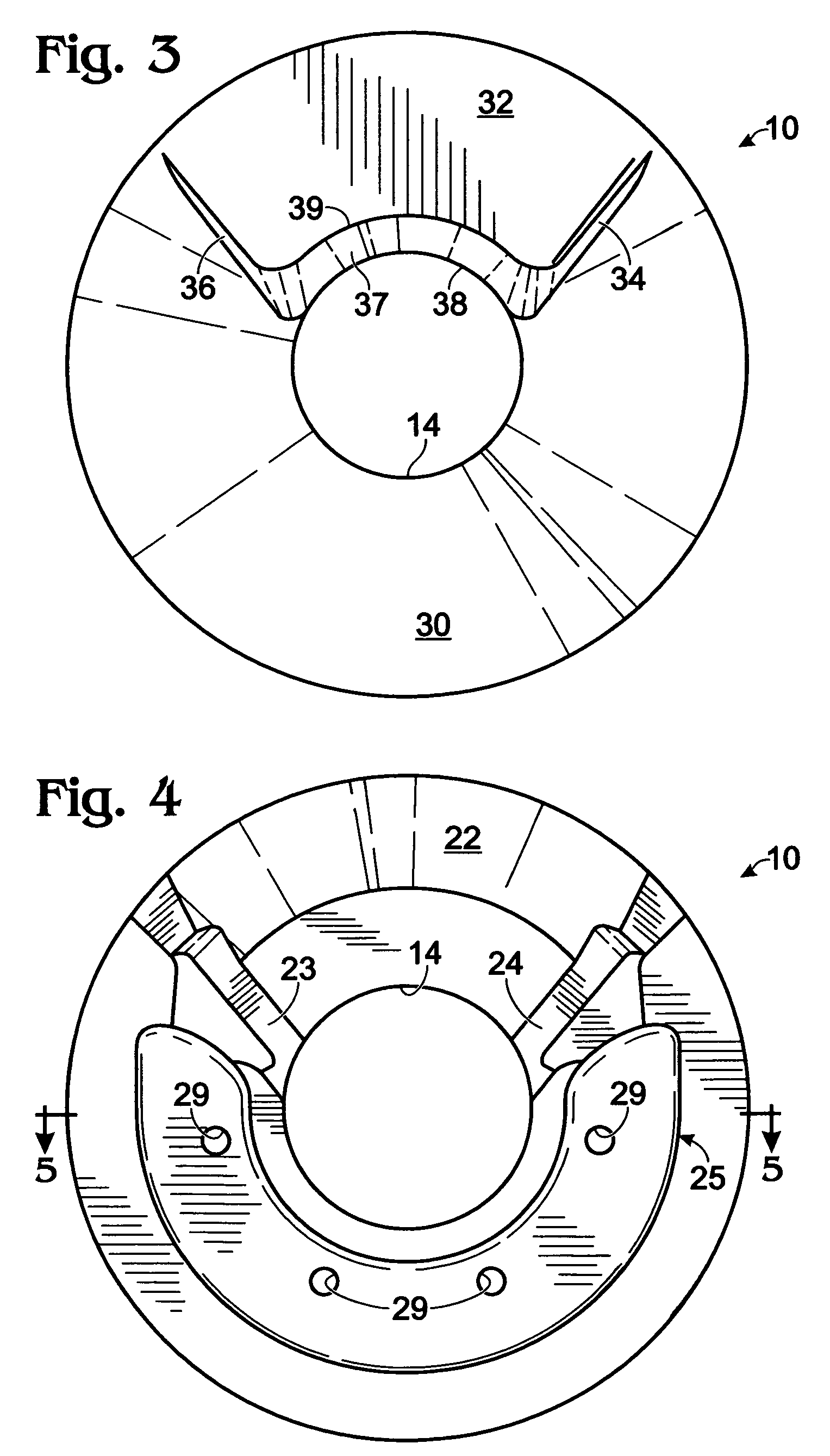 Trailer hitch with alignment mechanism