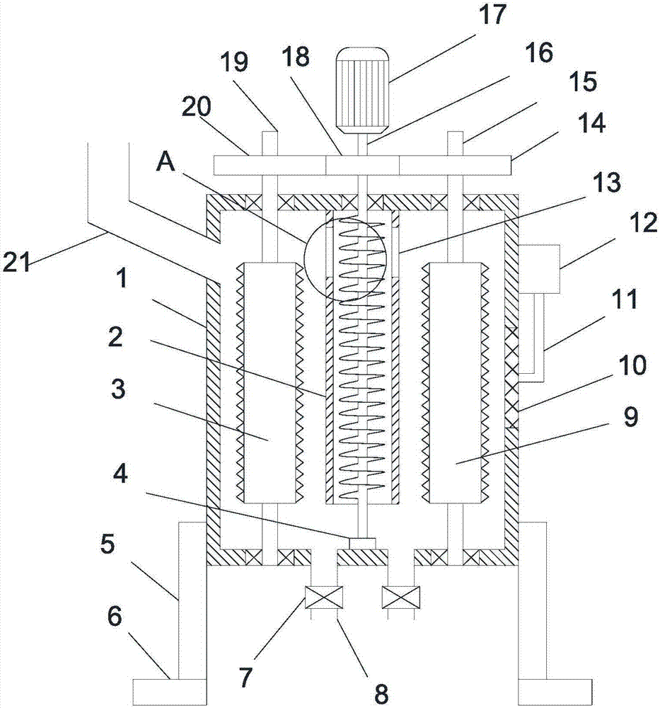 Efficient crushing device for grain processing