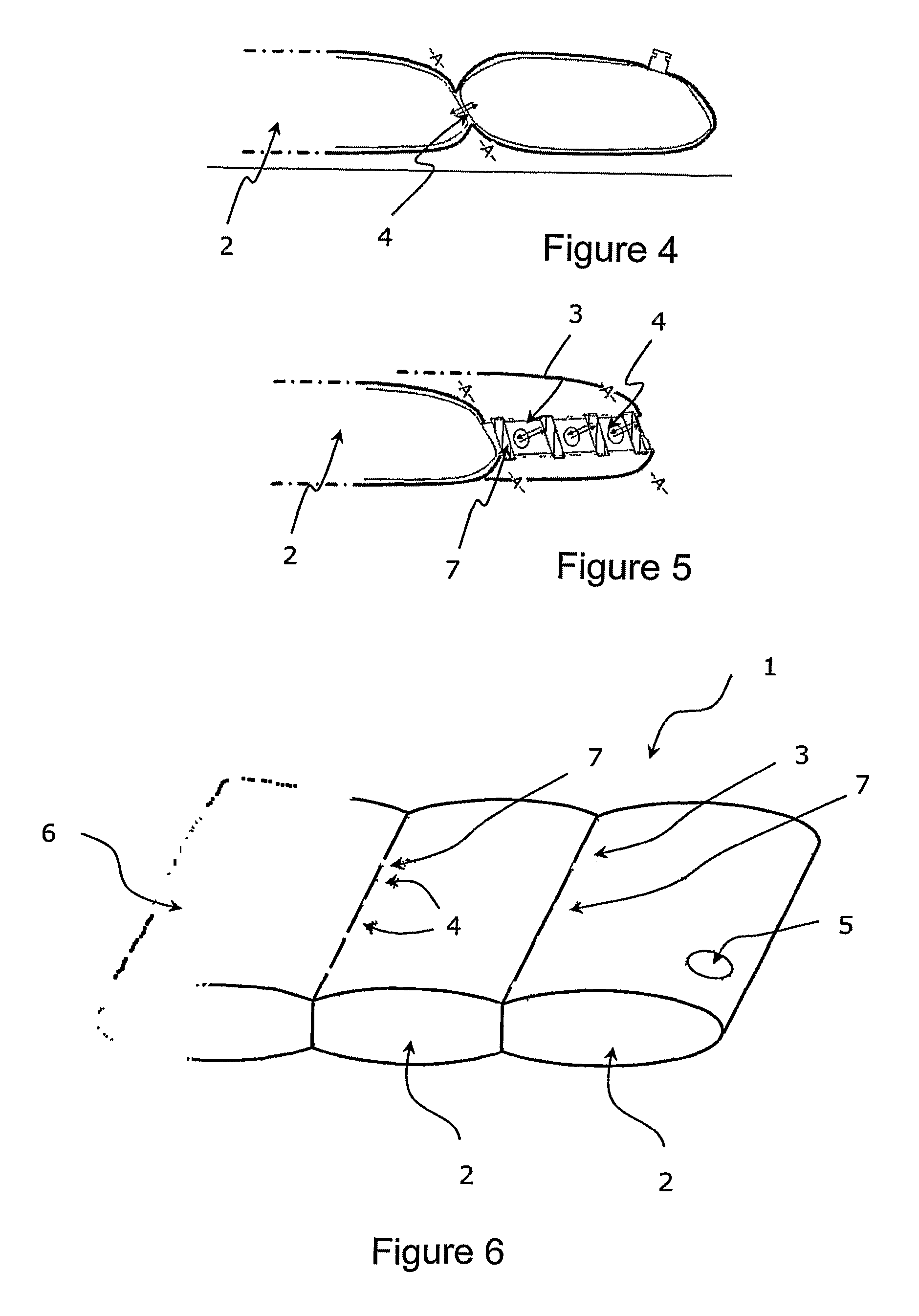 Wave preventing flexible tank for liquids