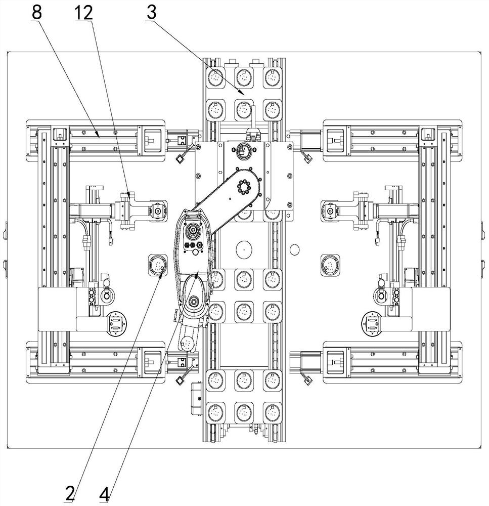 Die bonder and semiconductor device packaging method thereof