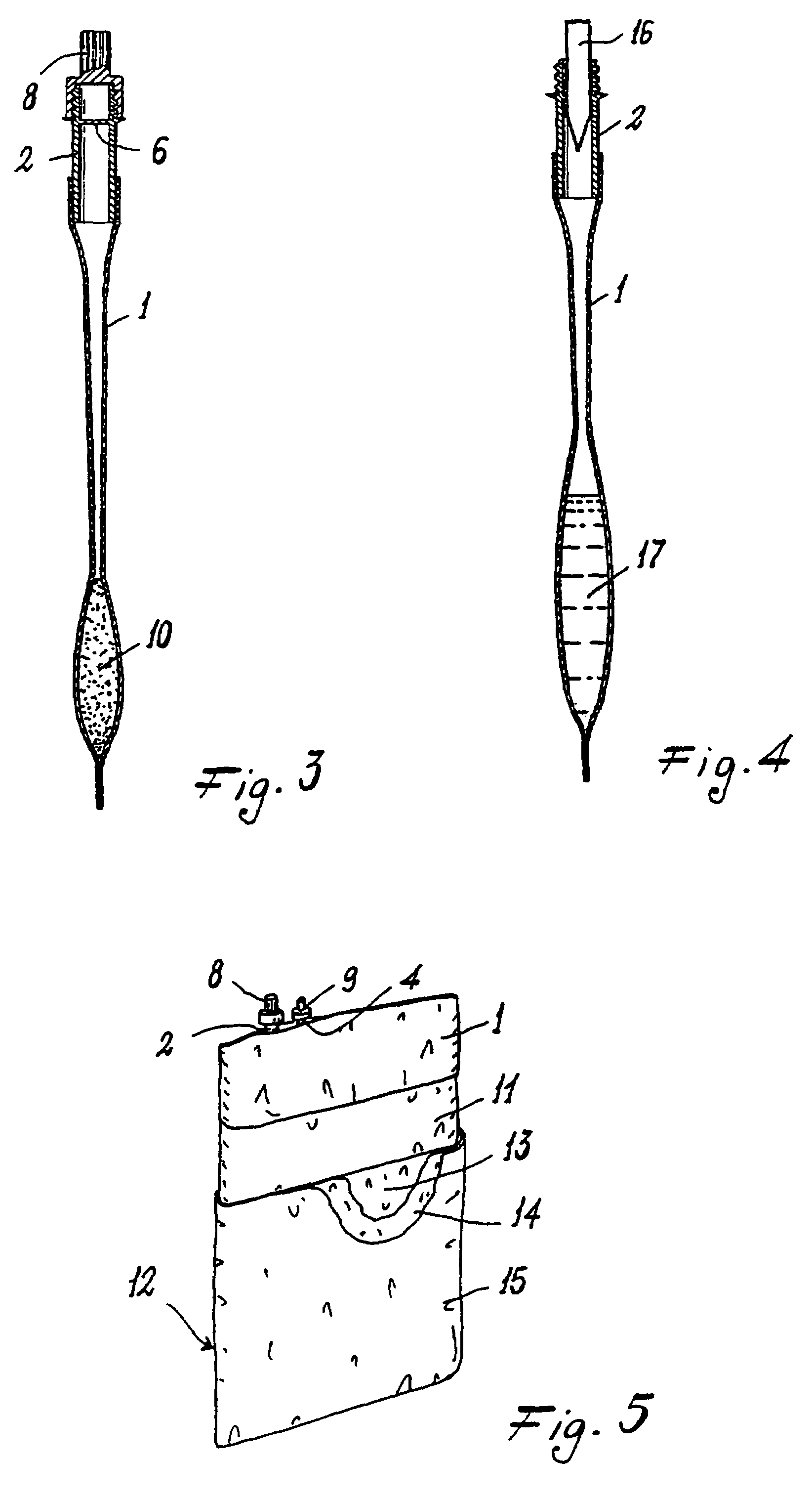 Bag for preserving and transporting sterile products in powder form and for forming solutions of said products in the bag