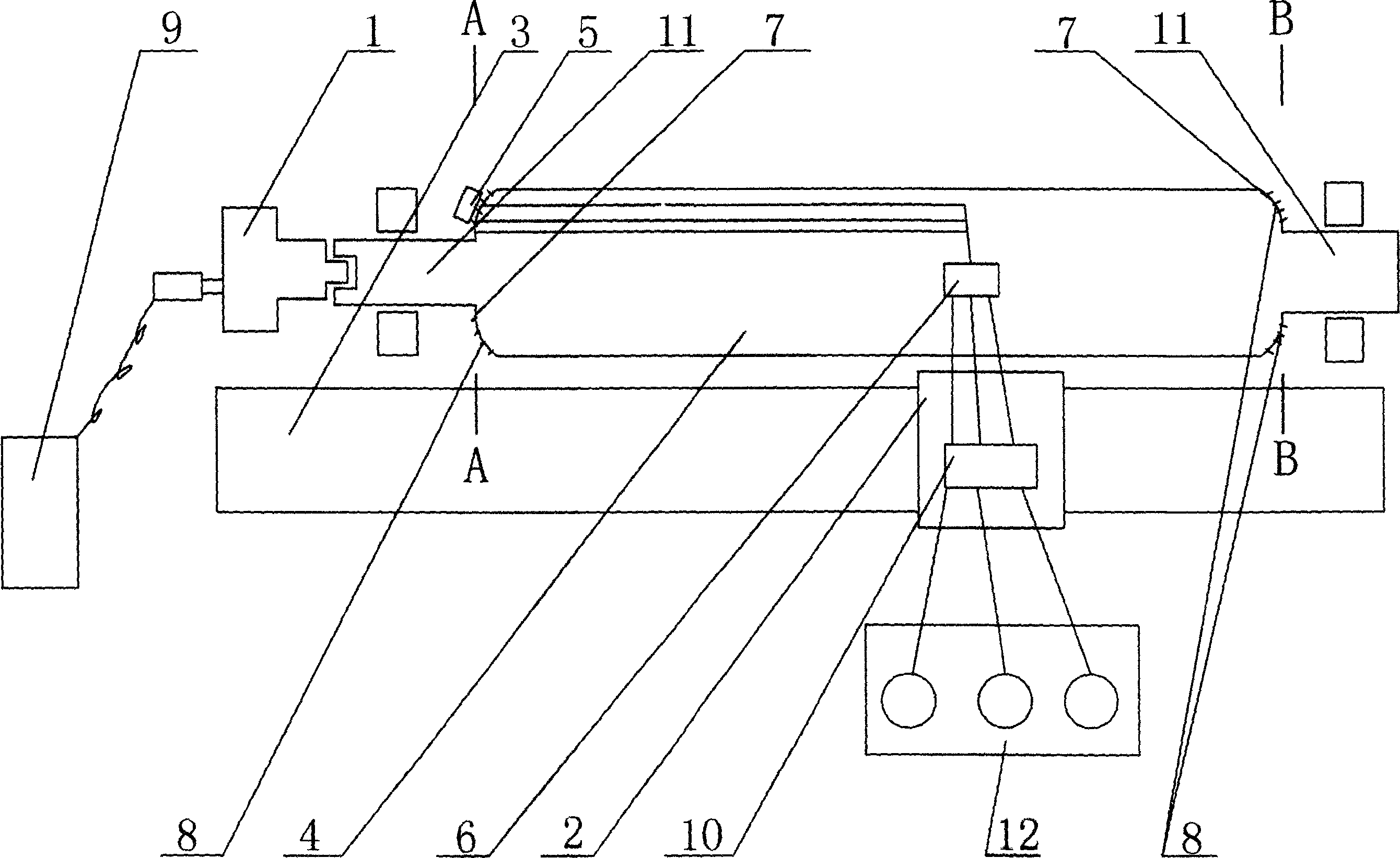 Continuous axial fiber arrangement method and its equipment