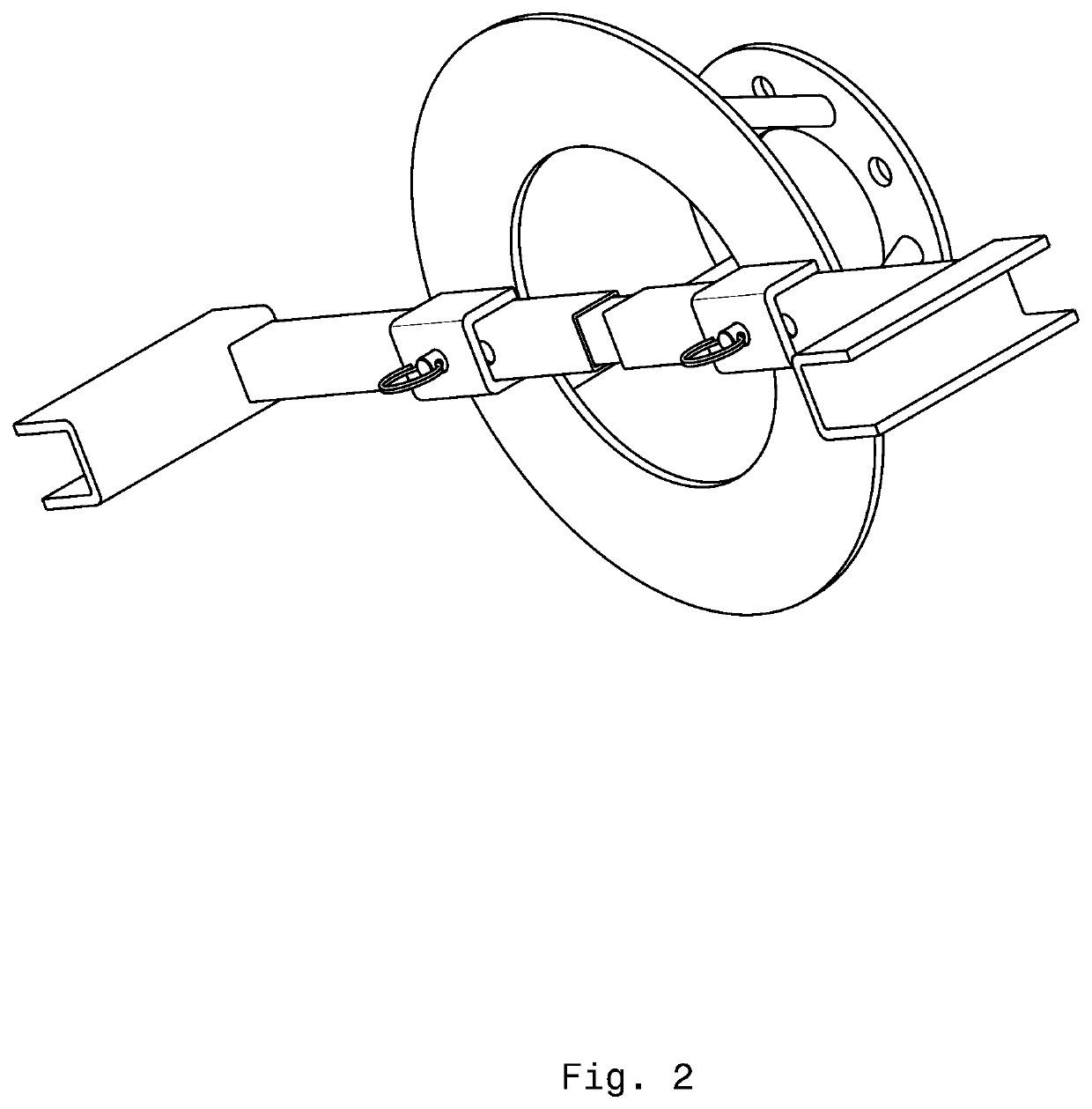 Auxiliary traction apparatus