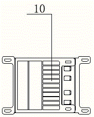 Wheel shaft type broad width fertilizing apparatus