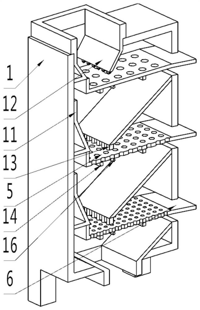 Graded filtering device with anti-blocking function