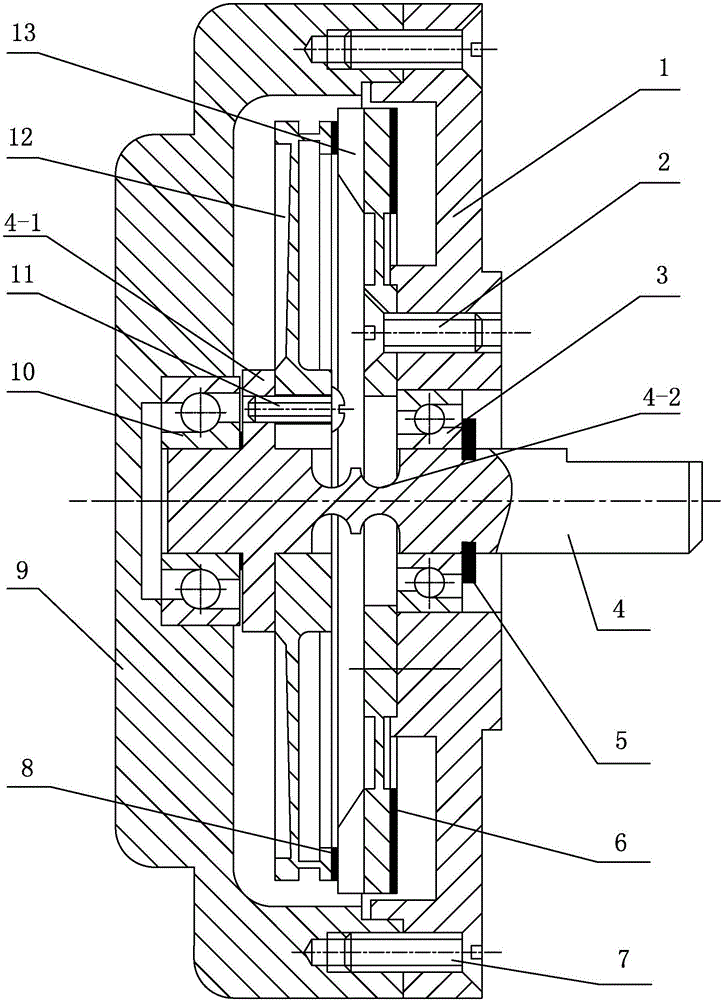 Traveling wave ultrasonic motor containing flexible shaft