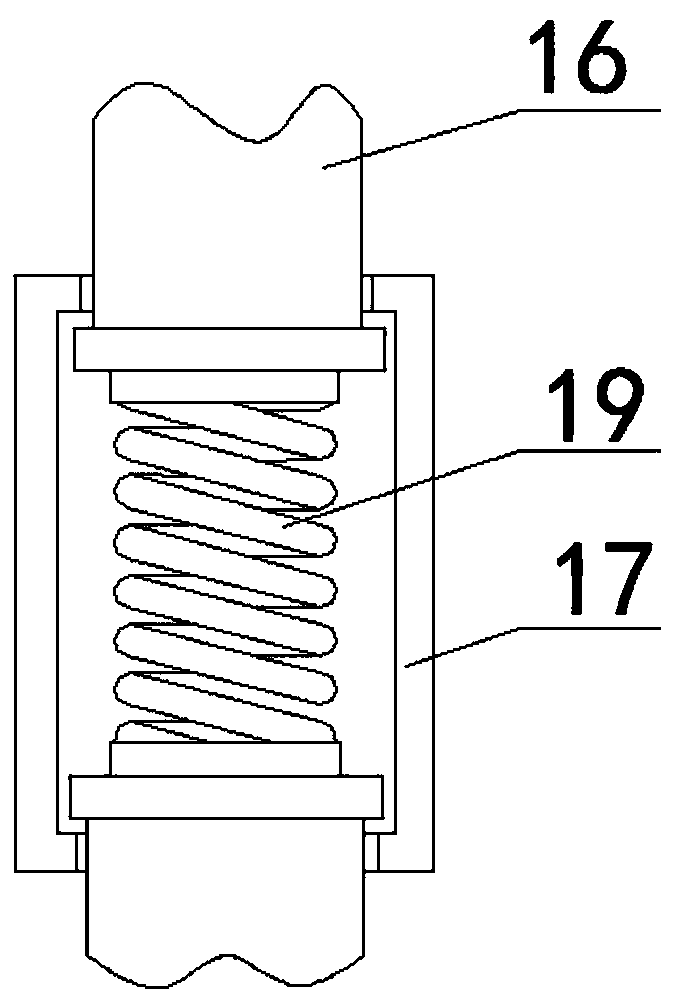 Automatic screening mechanism and spraying device thereof