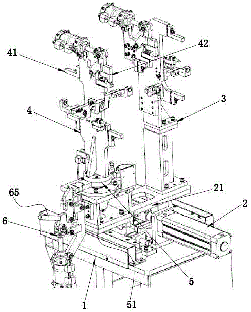 Front wheel cover outer plate reinforcing plate flexible positioning device