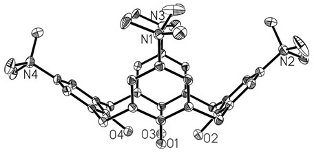 A kind of calixarene derivative and its metal complex as well as their preparation method and application