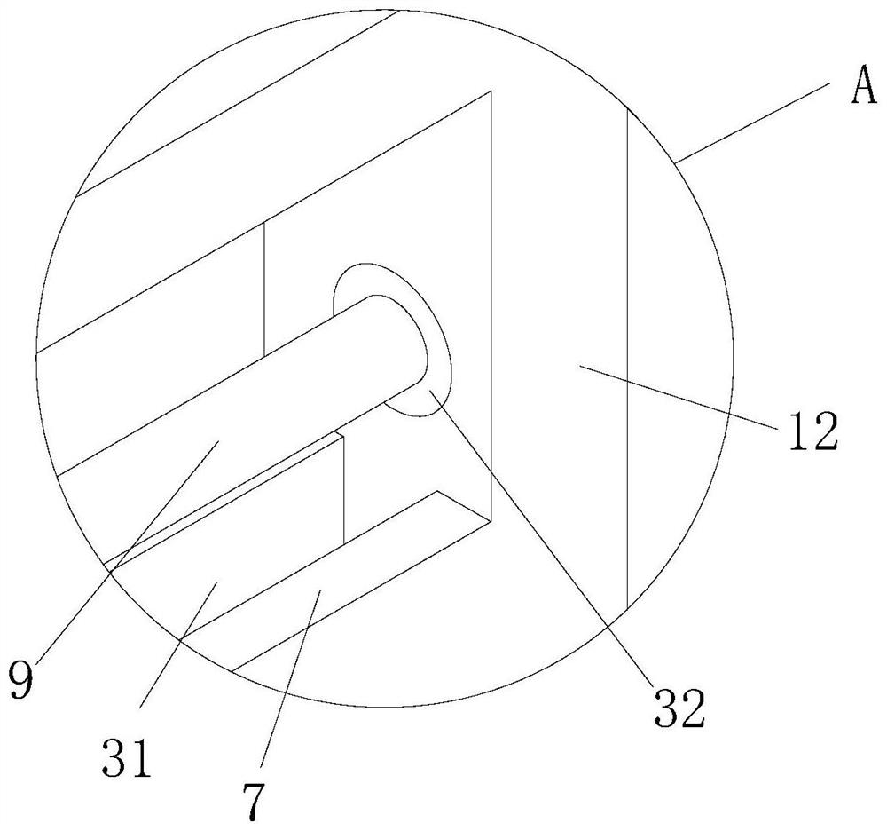 An automatic cleaning device for aluminum alloy wheels