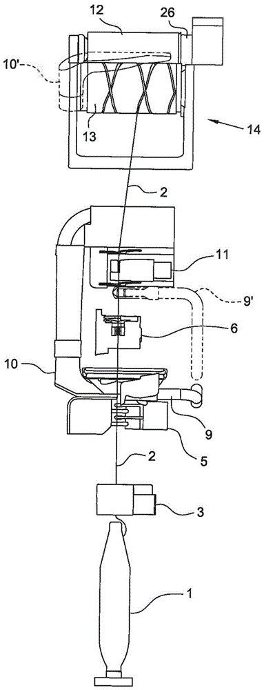 Splicer devices and winders for splicing yarns