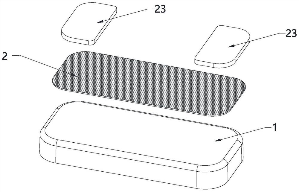 Atomizing core with directional micropores