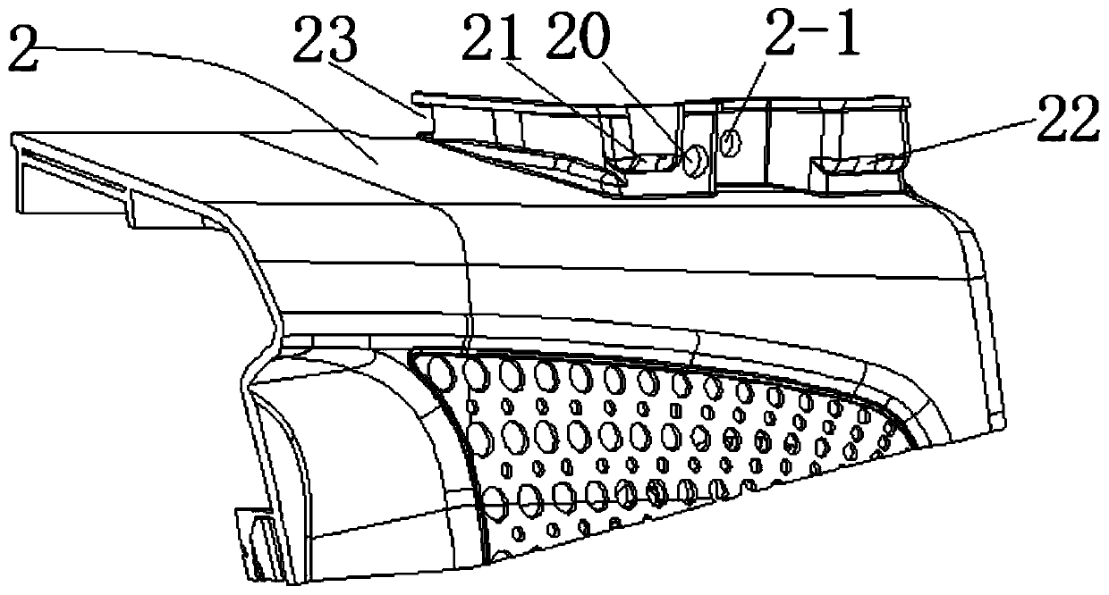 Matching structure of door guard plate and inner triangular block and assembling process of matching structure