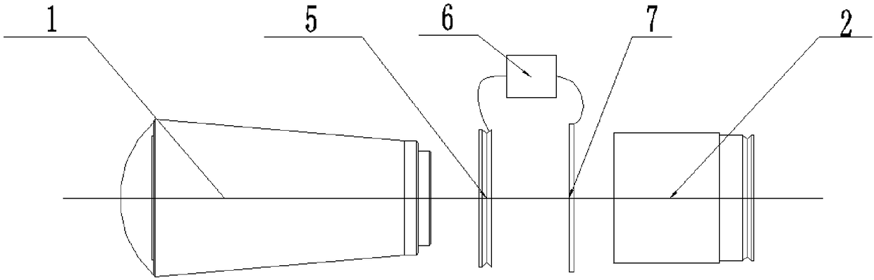 Low-light night vision imaging structure based on RGB-IR imaging chip and application thereof