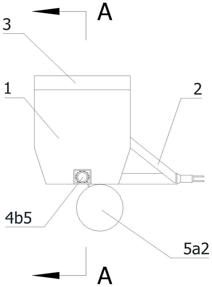 Spreading device capable of efficiently spreading fertilizer and used for agricultural equipment