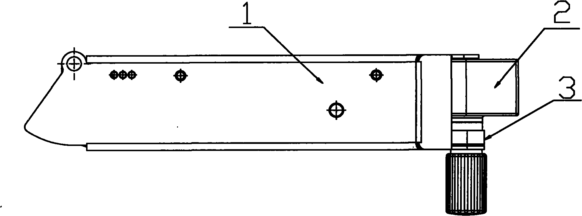 Connecting structure for seat plate and leg plate of operating table