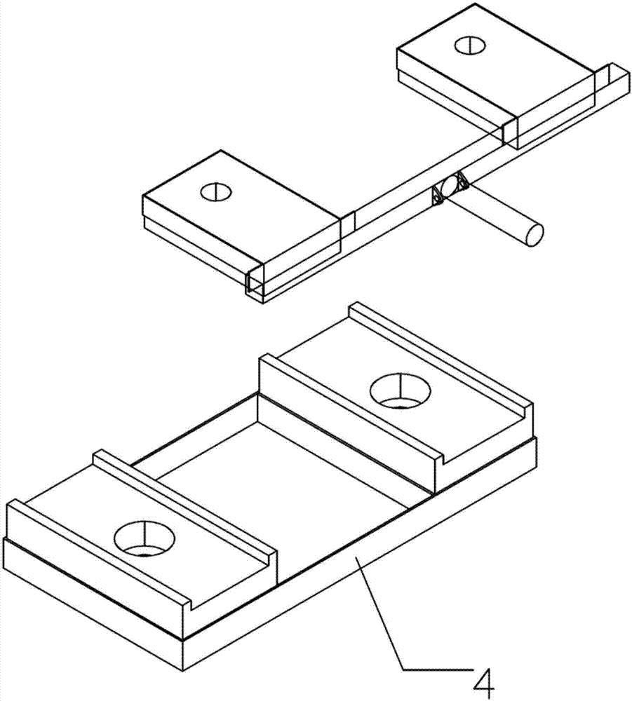 Exhaust baffle mechanism with accurately-adjustable opening degree for sintering furnace