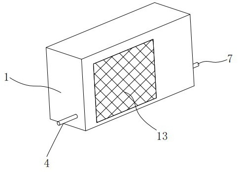 A condenser with automatic gas-liquid separation for central air-conditioning