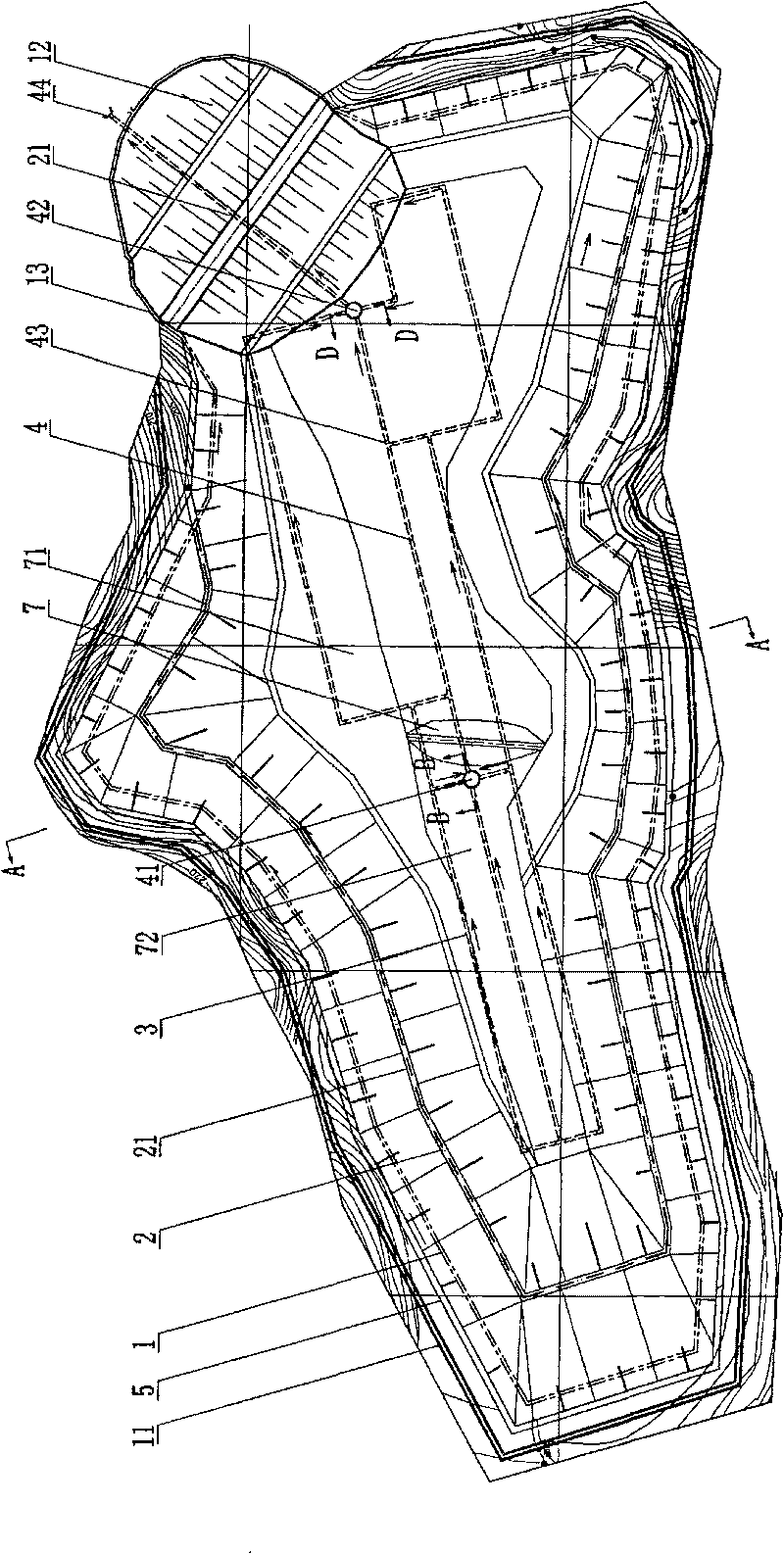 Stereo drainage system structure for landfill underground water