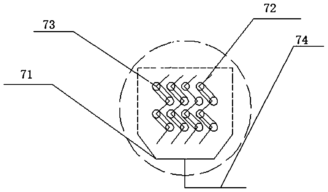 Heat pump seawater desalinating device utilizing waste heat of power plant cooling tower