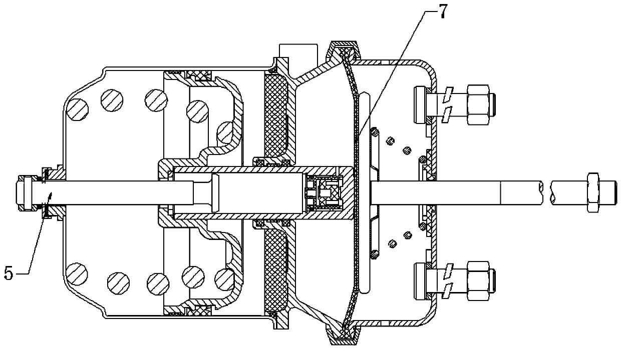 Spring energy storage brake air chamber with function of preventing parking brake force attenuation