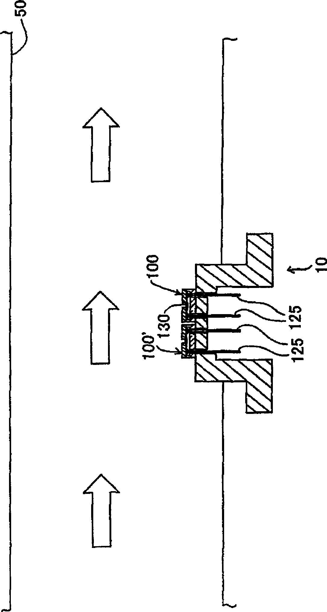 Gas sensor chip and gas sensor provided therewith